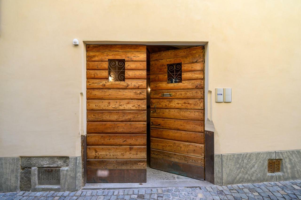 B&B Antica Residenza Centro Storico ตีราโน ภายนอก รูปภาพ